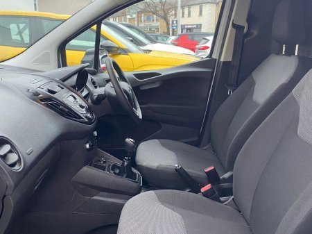 2022 Ford Transit Courier Base 1.5TD 75PS M6 2DR €11,000 thumbnail
