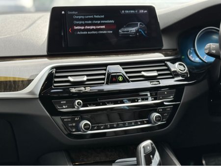 2017 BMW 5 Series 530E M-SPORT - 2.0L PETROL HYBRID - AUTO - 12M WARRANTY - CAR: 1442 thumbnail