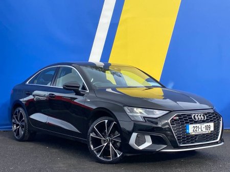 2022 Audi A3 S-LINE PACK 2.0 TDI 30 // PARKING SENSORS // SPORT SEATS // WIRELESS CHARGING BAY €27,950