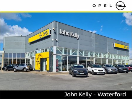 2022 Opel Corsa Elite 1.2 100ps €16,795