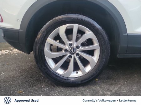 2025 Volkswagen T-Roc EDT 75 1.0TSI M6F 116HP *From €263PM* €31,850 thumbnail