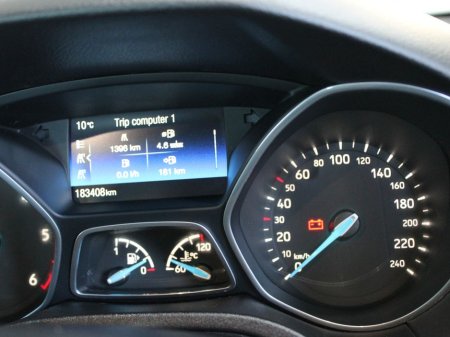 2017 Ford Focus Titanium1.5td 95PS 6SPD 4DR €12,250 thumbnail