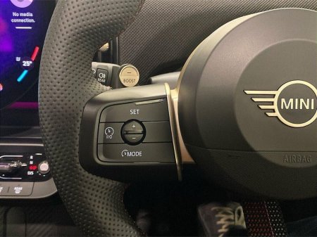 2025 MINI Hatch Cooper S 3 Door €47,950 thumbnail