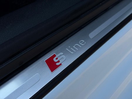 2016 Audi A3 1.4 TFSI S LINE 5DR €18,950 thumbnail