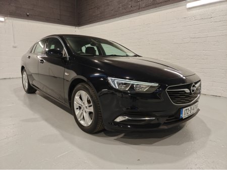 2017 Opel Insignia GRAND SPORT SE 2.0 17 170PS 5DR