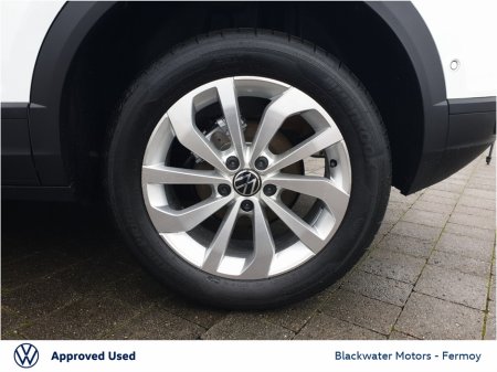 2026 Volkswagen T-Roc T-ROC ED 75 2.0TDI M6F 116HP thumbnail