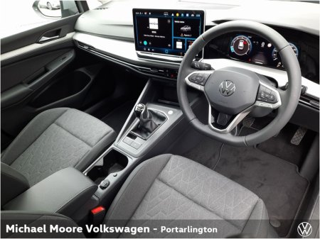 2026 Volkswagen Golf ED.75 1.5TSI 116HP €36,936 thumbnail