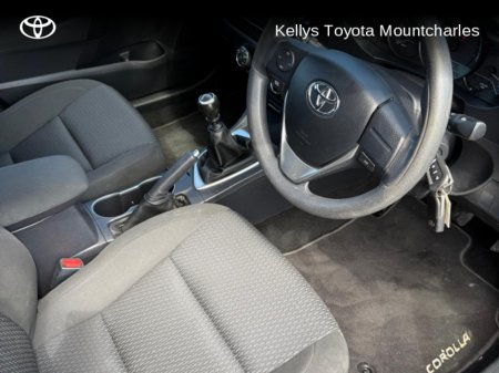 2016 Toyota Corolla COROLLA 1.4D TERRA €10,950