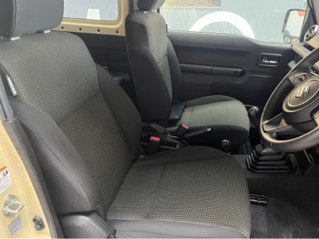 2024 Suzuki Jimny €29950 2024 SUZUKI JIMNY XC 0.6 MANUAL / HEATED SEATS €29,950 thumbnail