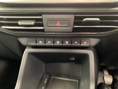 2026 Ford Transit Connect Limited 220 SWB L1 2.0L EcoBlue 102PS €26,480 thumbnail