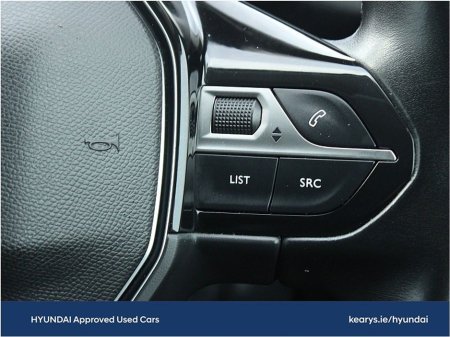 2021 Peugeot 3008 1.2 PureTech 130bhp Allure thumbnail