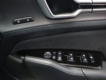 2022 Kia Sportage *77* GT-LINE S PHEV 4X4 €31,995 thumbnail