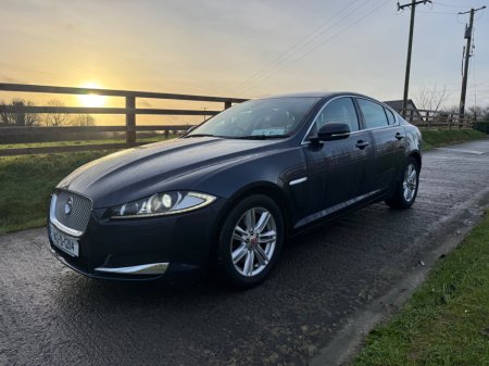 2014 Jaguar XF 2.2 D Luxury (163PS) €6,295