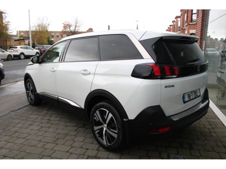 2018 Peugeot 5008 ALLURE 1.2 130 BHP €15,450