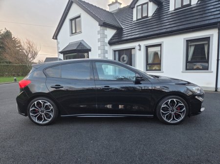2019 Ford Focus 1.5 TDCi 120PS ST-Line Powershift €18,950 thumbnail