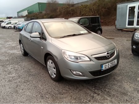 2012 Vauxhall Astra 1.4 I 5DR €3,900