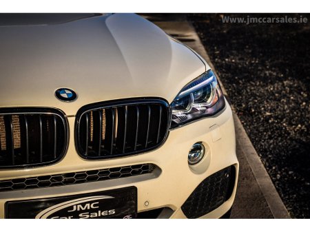 2014 BMW X5 xDrive40d M Sport €26,995 thumbnail