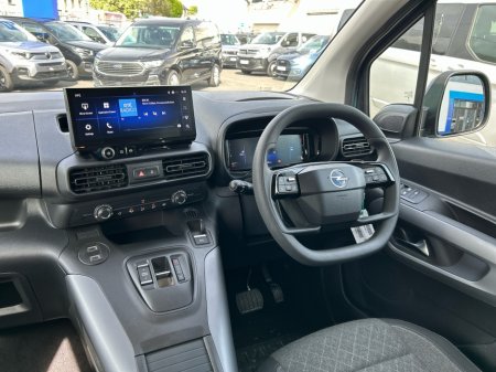 2026 Opel Combo Life Auto Wheelchair Accessible. 130bhp €35,700 thumbnail