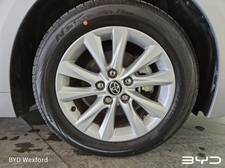 2024 Toyota Corolla Corolla Icon Hev Cvt Icon 140 VVT-h Auto Start/Stop €27,975 thumbnail