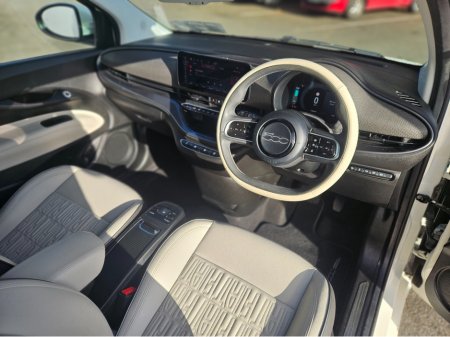 2022 Fiat 500e LA PRIMA 42KWH * XMAS SALE** €15,950