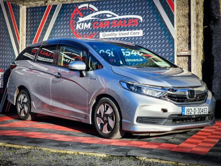 2019 Honda Shuttle Hybrid 5 seater €13,950 thumbnail
