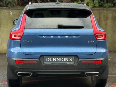 2020 Volvo XC40 D3 R-DESIGN AT 5DR AUTO €31,950 thumbnail