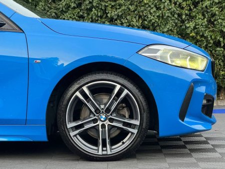 2020 BMW 1 Series 118D M-SPORT 2.0 // FULL SERVICE HISTORY // DIAMOND CUT ALLOYS // €27,950 thumbnail