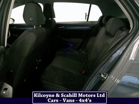 2022 Volkswagen Golf STYLE TDI €27,950 thumbnail