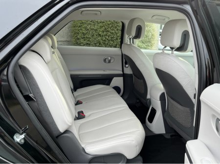 2023 Hyundai Ioniq 5 PREMIUM LE 58KW //FULL LEATHER SEATS//HEATED SEATS AND STEERING WHEEL//ADAPTIVE CRUISE CONTROL// €28,950 thumbnail
