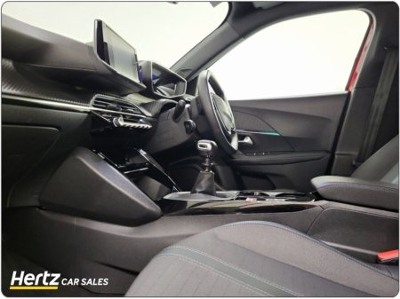 2023 Peugeot 2008 Allure 1.2 Petrol Manual €22,495 thumbnail