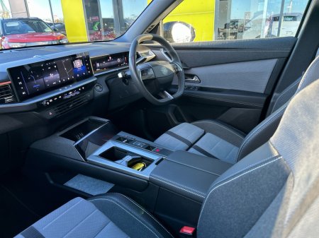 2025 Opel Grandland GS SUV 1.2 136PS MHE €38,950