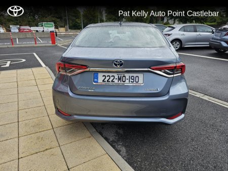 2022 Toyota Corolla LUNA 4DR AUTO HYBRID €25,900