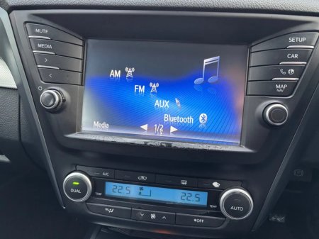 2017 Toyota Avensis 1.6 D-4D Luna Navi Saloon €11,500 thumbnail