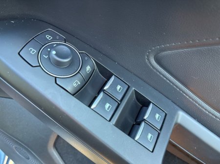 2024 Ford Focus 1.0L EcoBoost 125PS ST-Line €27,975 thumbnail