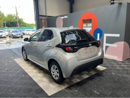 2021 Toyota Yaris YARIS HYBRID AUTOMATIC 1.5 PETROL / 80k KMs / REVERSE CAMERA , ADAPTIVE CRUISE & MORE €17,950