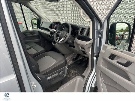 2025 Volkswagen Crafter T 30 MWB 140HP M6F €37,495