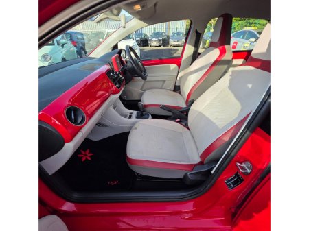 2014 Volkswagen up! 1.0 75BHP TAKE UP €6,950 thumbnail
