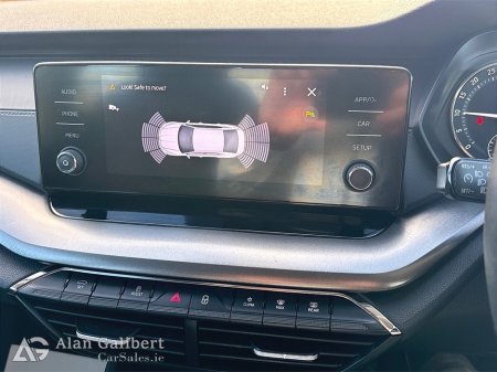 2022 Skoda Octavia AMBITION 2.0 TDI New Model €24,995 thumbnail