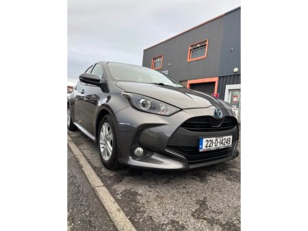 2022 Toyota Yaris 1.5 Hybrid 5Dr Luna €16,000 thumbnail