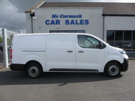 2020 Opel Vivaro L2H1 2900 1.5 5DR // LWB // TWIN SLIDING DOOR // €16,950