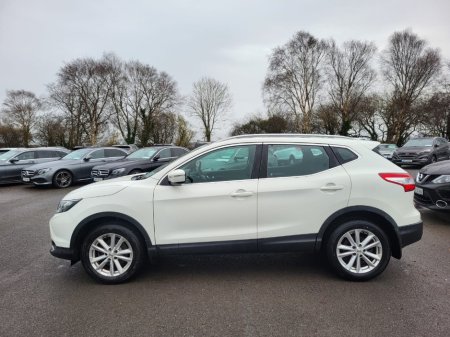 2017 Nissan Qashqai 1.5 SV €14,990