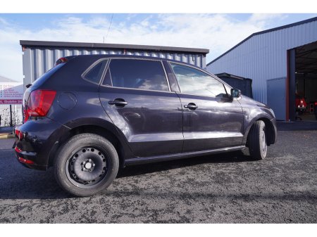 2016 Volkswagen Polo  €11,750