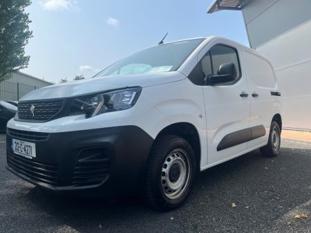 2021 Peugeot Partner  €14,750