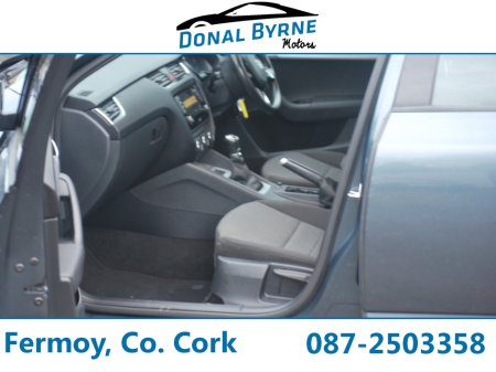 2017 Skoda Octavia AMBITION 1.6 TDI 90HP 4 4DR €11,950 thumbnail