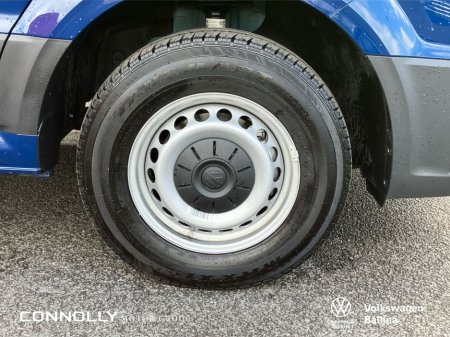 2025 Volkswagen Crafter CRAFTER 30 MWB 140BHP M6F €34,740