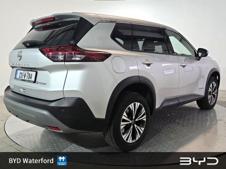 2023 Nissan X-Trail *Low Mileage* *Hybrid* - Reversing Camera, Apple CarPlay, Front and Rear Parking Sensors* €37,899