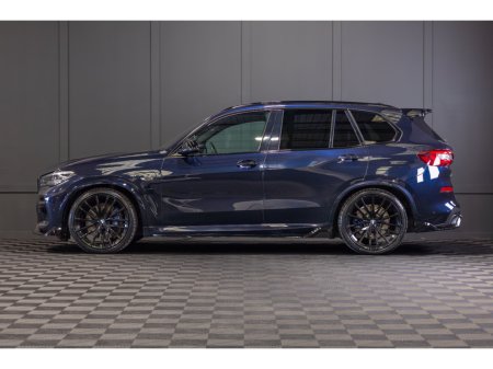 2022 BMW X5 xDrive45e M Sport €58,950