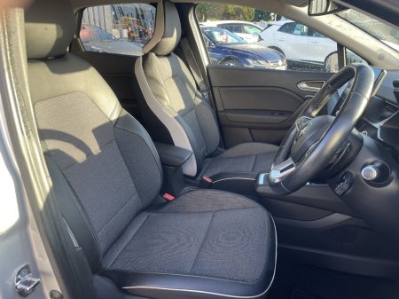 2020 Renault Captur Renault Captur 1.5dci Edition AUTO thumbnail