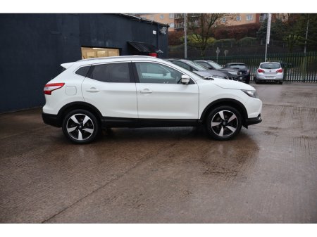 2017 Nissan Qashqai N-CONNECTA 360  Great Spec Exceptional Condition! €13,995 thumbnail
