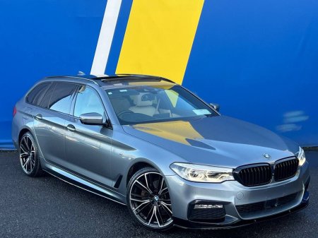 2018 BMW 5 Series 523d M-SPORT COMPETITION TOURING 2.0 // PANORAMIC SUNROOF // MASSAGE SEATS // 360 PARKING CAMERAS // DIGITAL CLUSTER €31,900